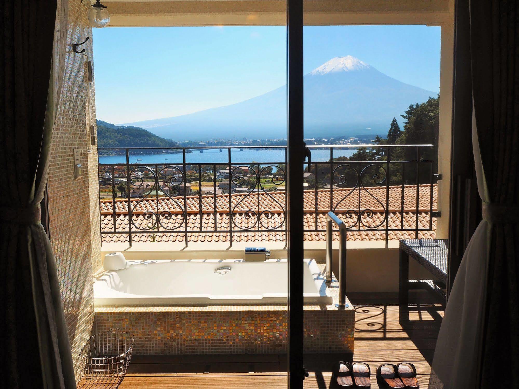 Hotel La Vista Fujikawaguchiko Esterno foto